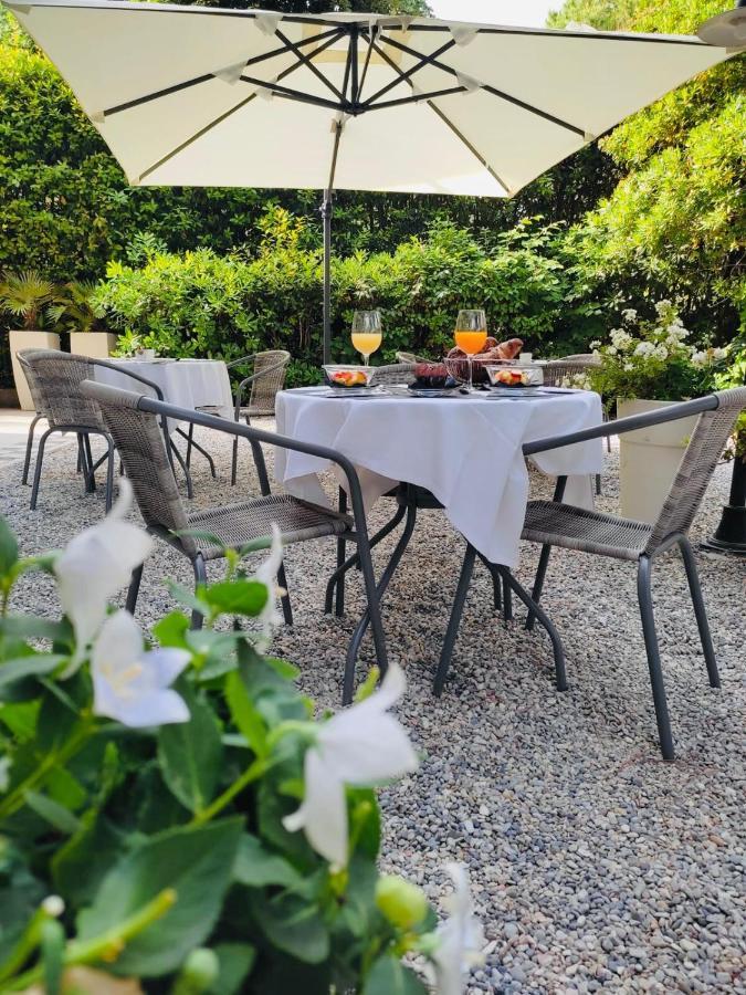 Hotel B&B Des Bains Milano Marittima Zewnętrze zdjęcie